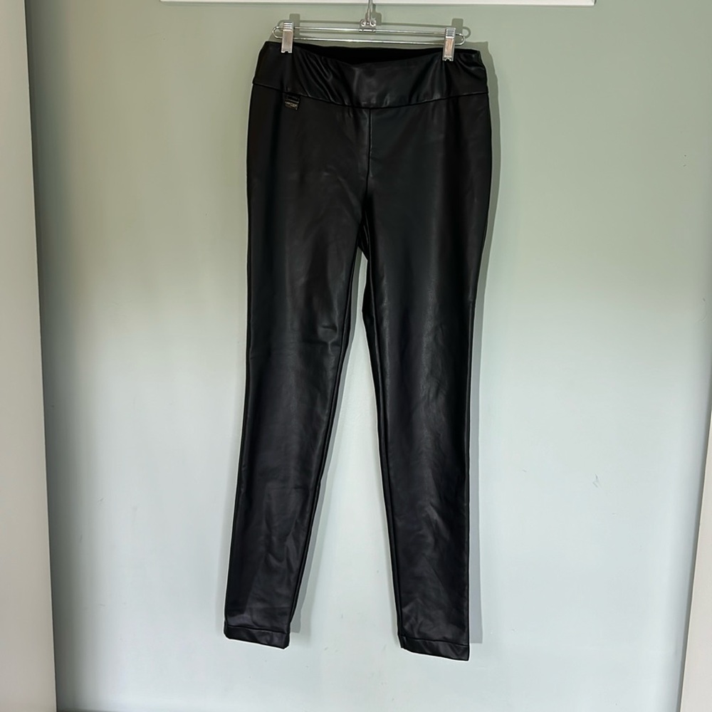 Lisette L Montreal Women's Size 4 Faux Leather Pants Ankle Length